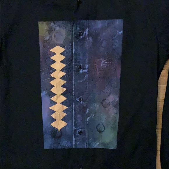 Pinnate ✨Limited Edition Club Shirt - Picture 3 of 5